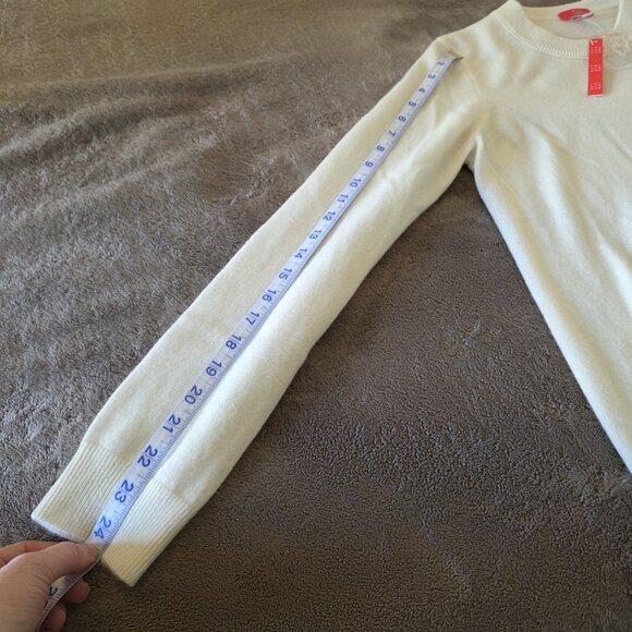 Jennie Liu 100% Cashmere Sweater Women’s Medium Cream Crew Neck Long Sleeve NWT - Picture 14 of 14
